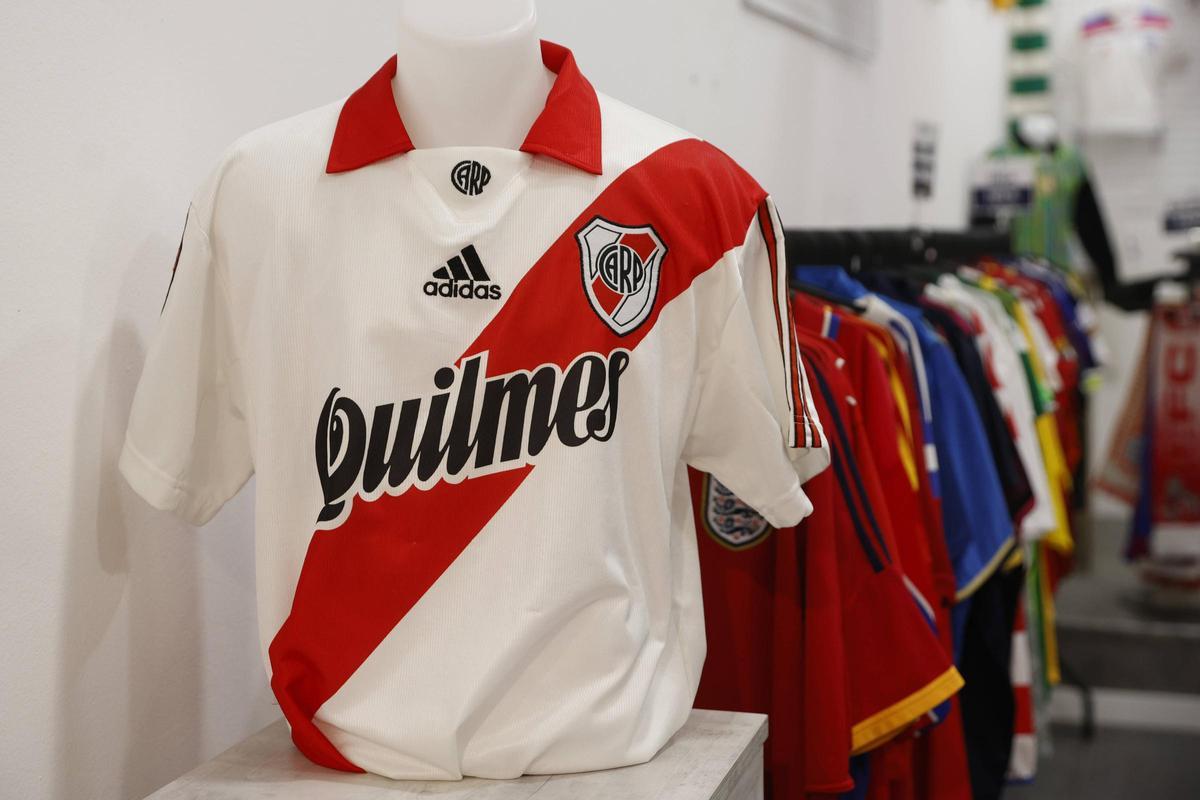 Camisetas retro fútbol clásicas